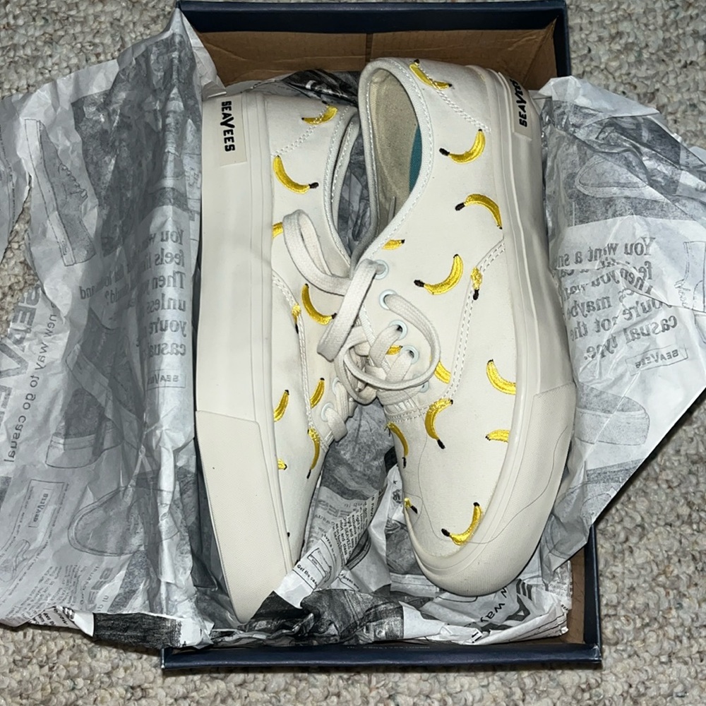 NEW - Seavees for J.Cree - Banana Poplin Legend Sneaker